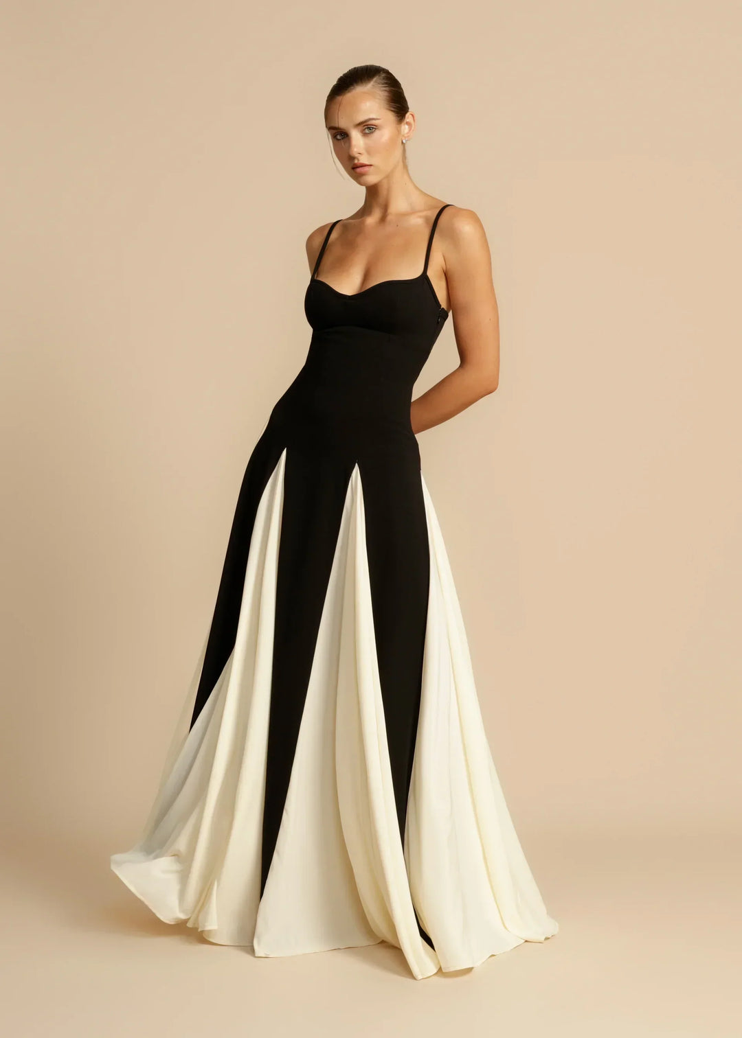 Morsato Long Dress: Refined Simplicity