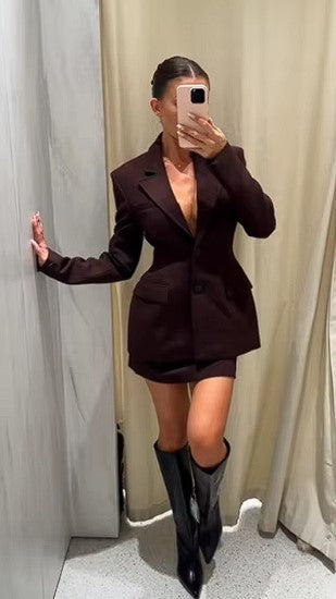 Perfect Silhouette - Hourglass Blazer